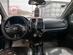 نيسان فيرسا